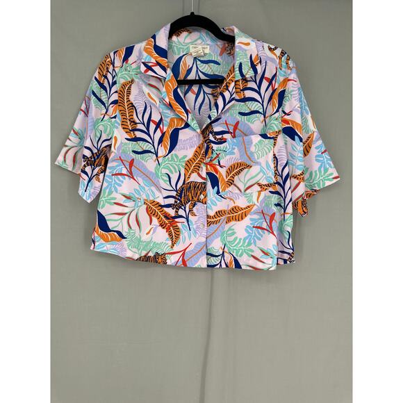 Cynthia Rowley Top Womens Medium Pink Jungle Animal Print Satin Crop Button - Picture 1 of 6